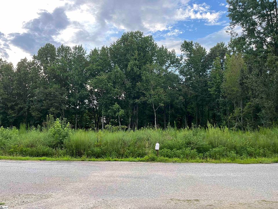 1st image of 106 Pierce Rd