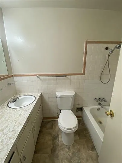 1002 Pine Dr — Photo 10
