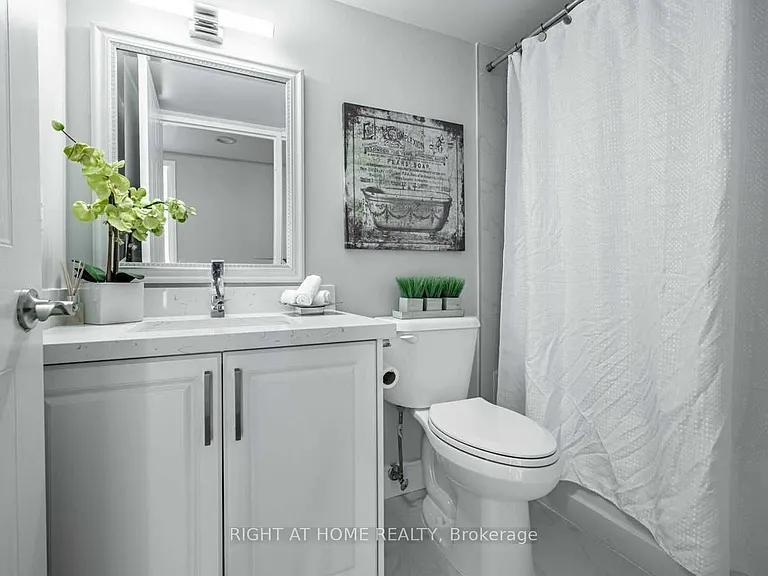 750 Bay St #2306 — Photo 20