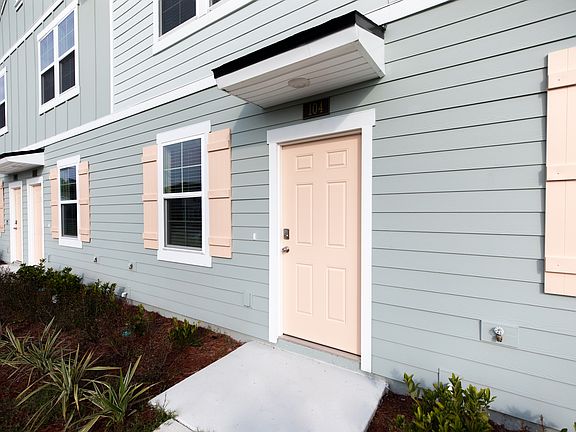 2nd image of 104 Whispering Brook Dr Floor 3208