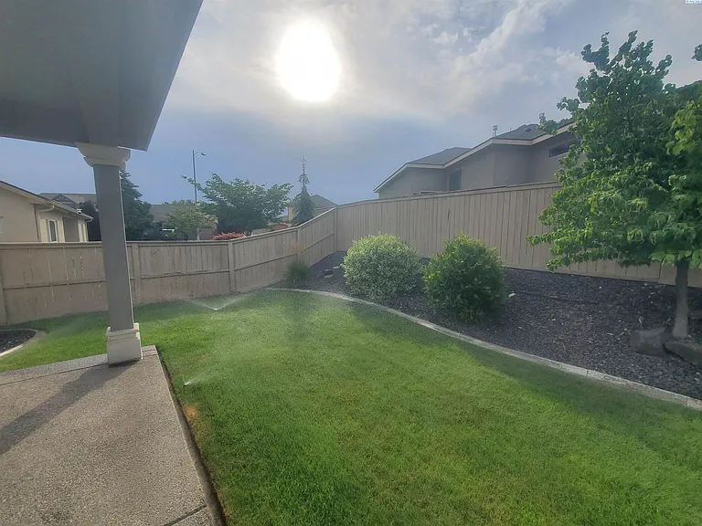1290 N Oklahoma Pl — Photo 9