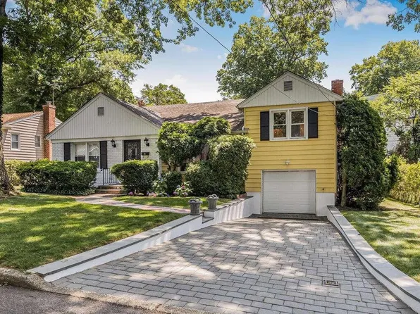 96 Patton Drive, Yonkers, NY 10710