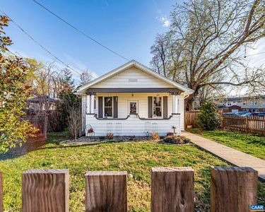 817 Henry Ave, Charlottesville, VA, 22903