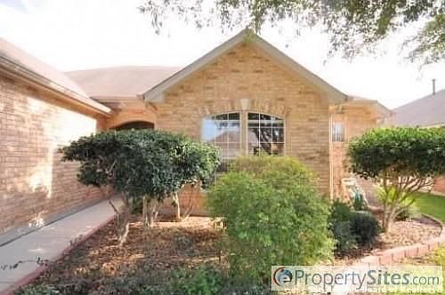 3rd image of 8222 Heritage Park Dr