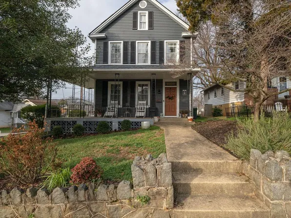 6000 44th Ave, Hyattsville, MD 20781
