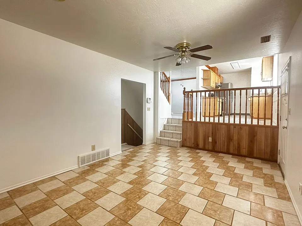 5906 S Blue Iron Way