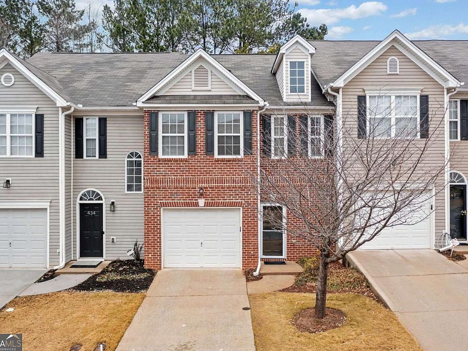 1st image of 438 Lantern Wood Dr