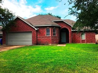 428 Bowie St, Forney, TX