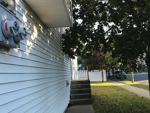 2nd image of 248 Mason Blvd