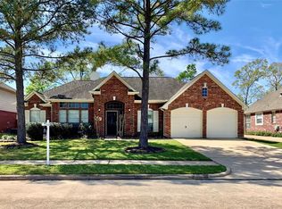 1306 Silver Maple Ln, Pearland, TX 77581