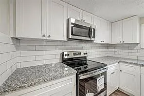 10694 Pine St — Photo 21