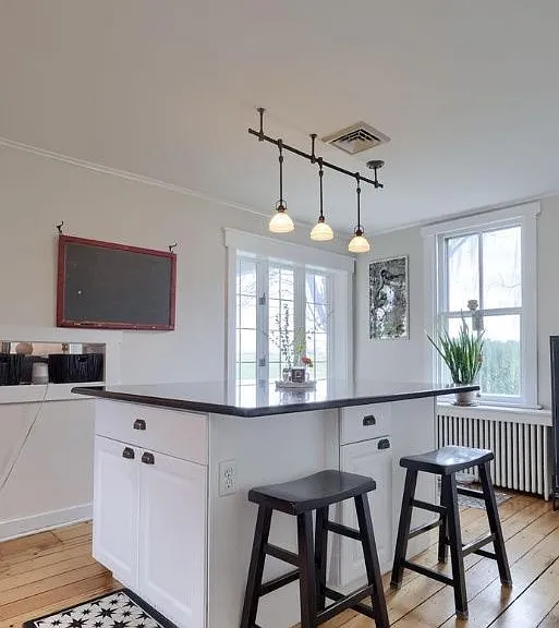2047 Jarvis Rd — Photo 13