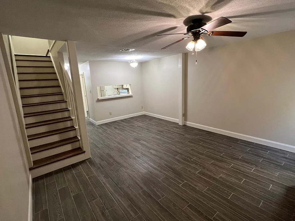 172 Southfield Pkwy