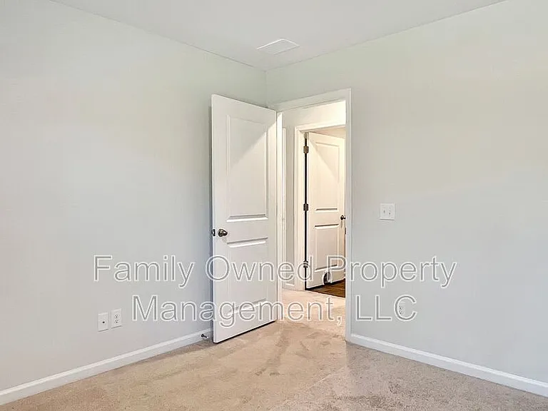 146 Sweet Cherry Ln — Photo 22