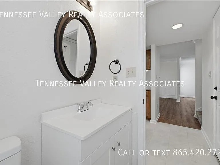 1277 Halifax Rd — Photo 25