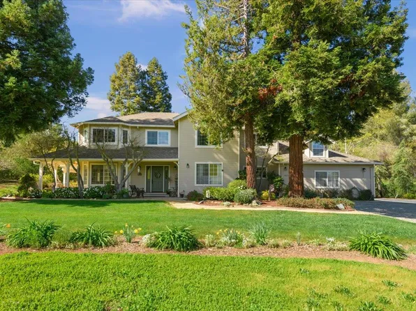 16615 De Witt Ave, Morgan Hill, CA 95037