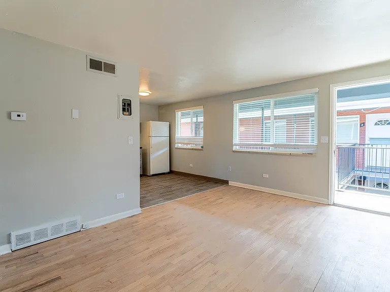 1415 Kingston St — Photo 7