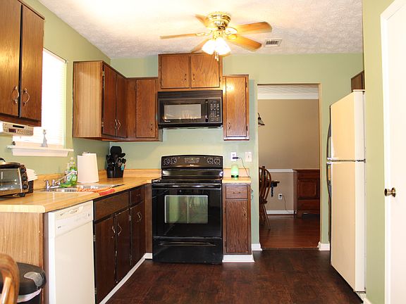 5th image of 2100 Walden Park Pl
