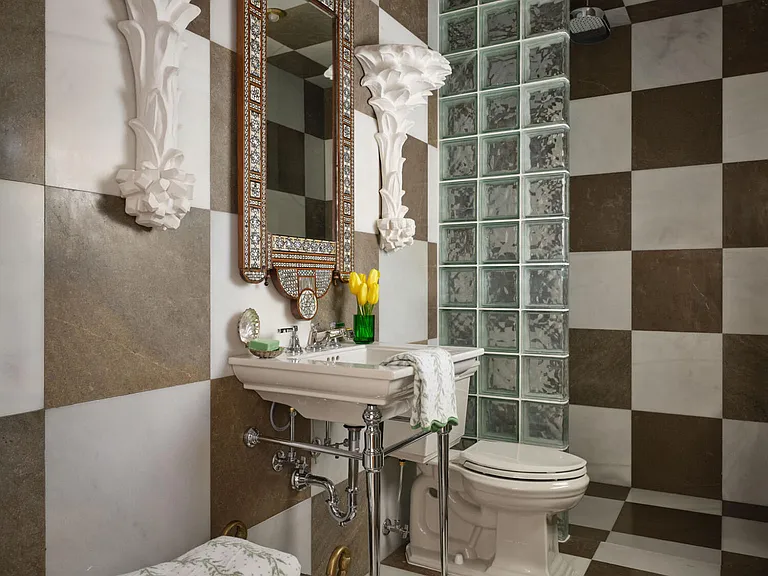 3410 N Flagler Dr — Photo 53