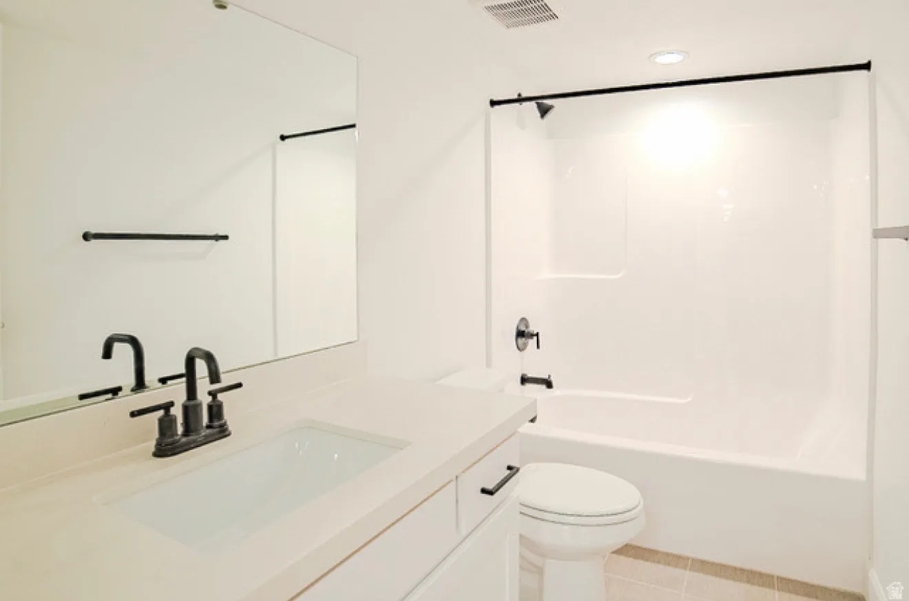 2 bed, 1500 sqft, $1,500 — Photo 4