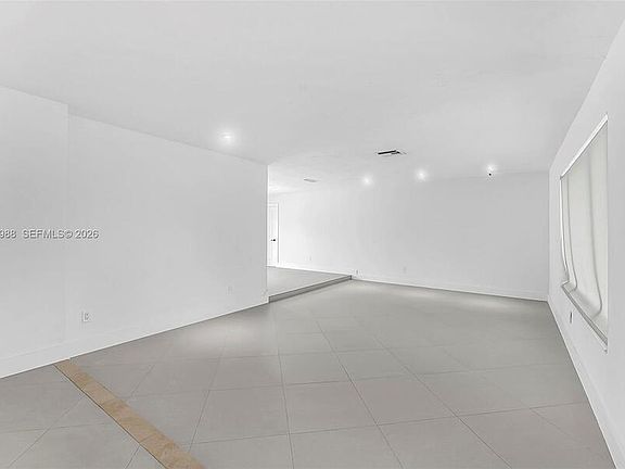 3rd image of 11640 SW 99th Ct