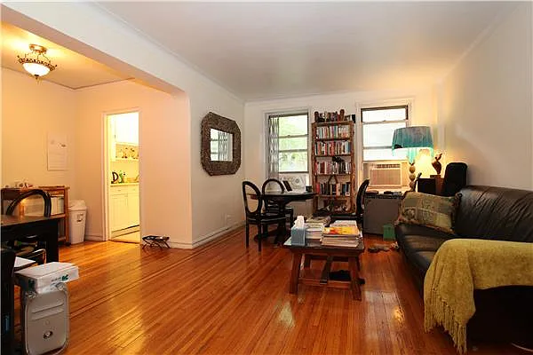 Rented by Metropolitan Res. Partners | media 16