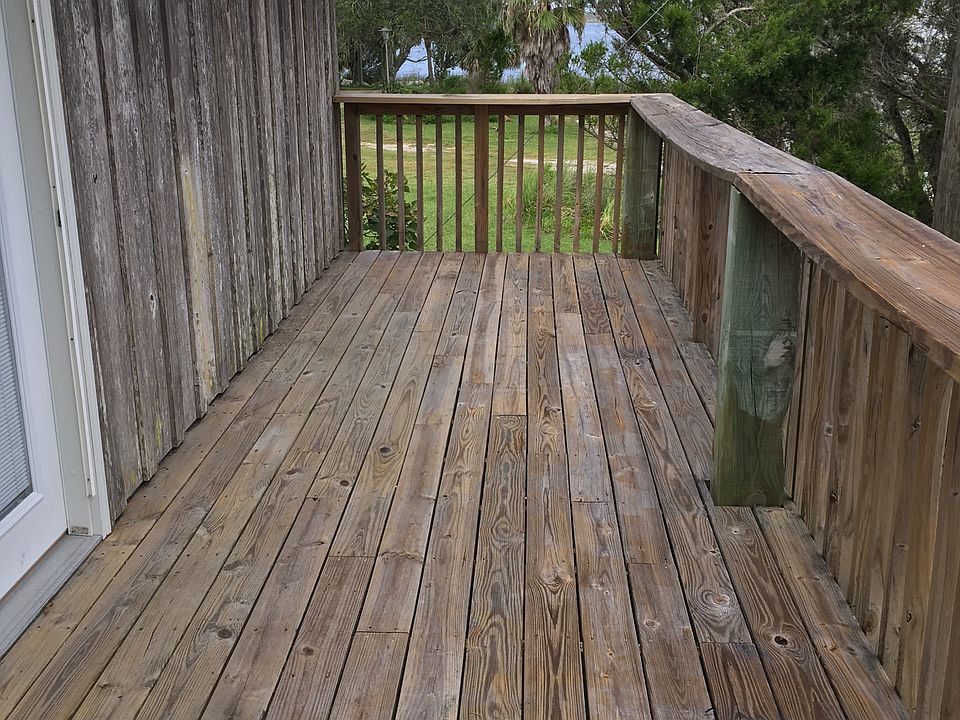 1st image of 74 Ocean View Dr