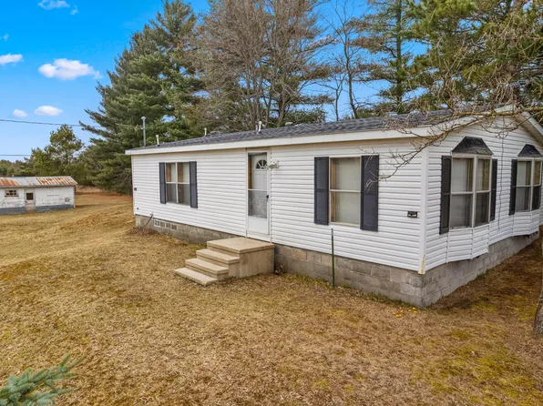 745 Berry St, Vanderbilt, MI 49795