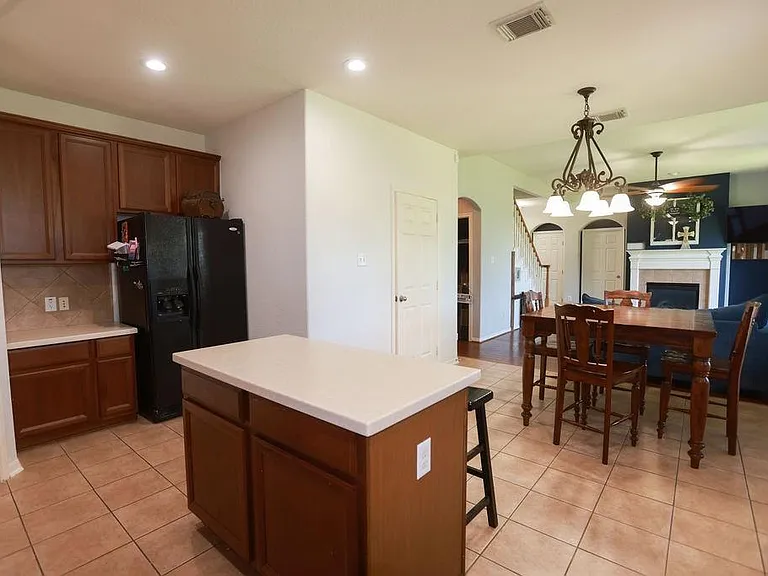 7822 Ravens Point Dr — Photo 8