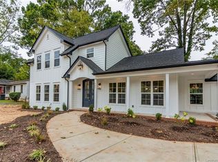 121 Seldon Dr, Charlotte, NC 28216