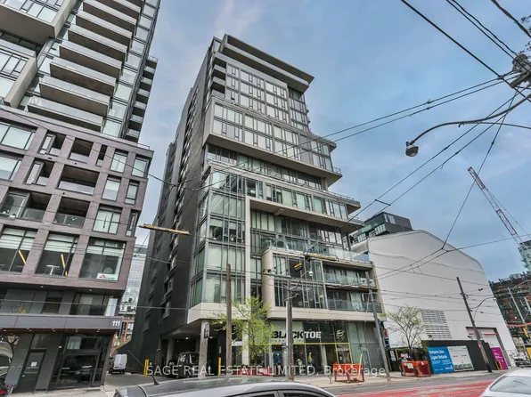 95 Bathurst St #914, Toronto, ON M5V 0H7