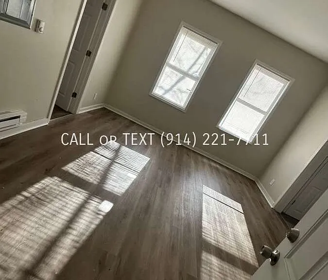 206 S 9th Ave — Photo 1