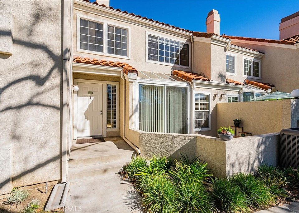 4240 Lost Hills Rd UNIT 302, Calabasas, CA 91301 Zillow