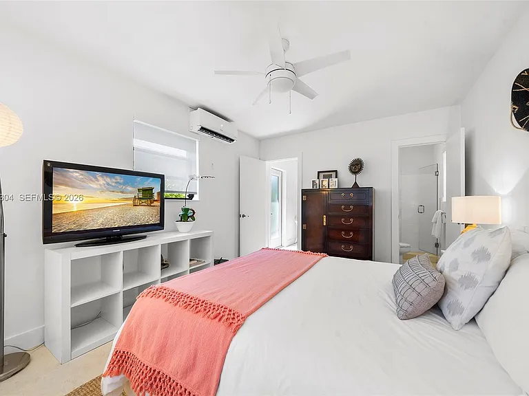 365 N Shore Dr — Photo 39