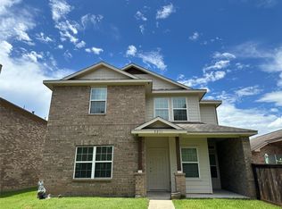 8211 Gran Villa Dr, Cypress, TX 77433