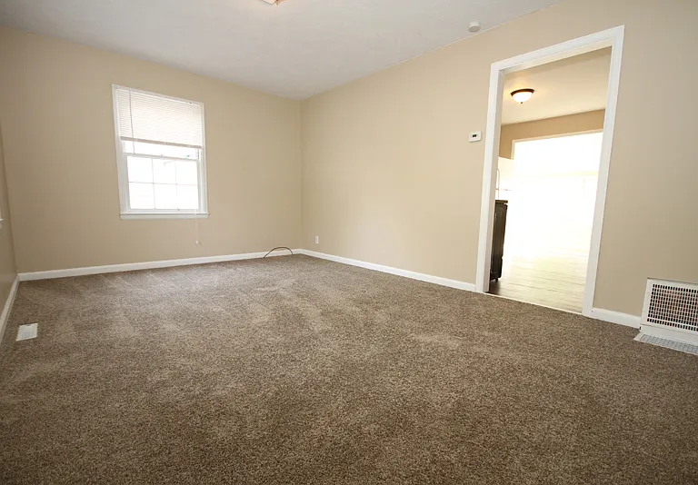 109 Sunset Dr — Photo 5