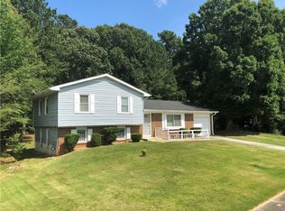 123 Burre Ln SW, Atlanta, GA 30331