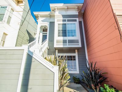 627 York St #A, San Francisco, CA, 94110