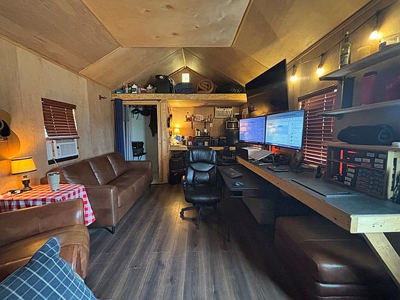 5th image of 1085 Fallow Rd #32