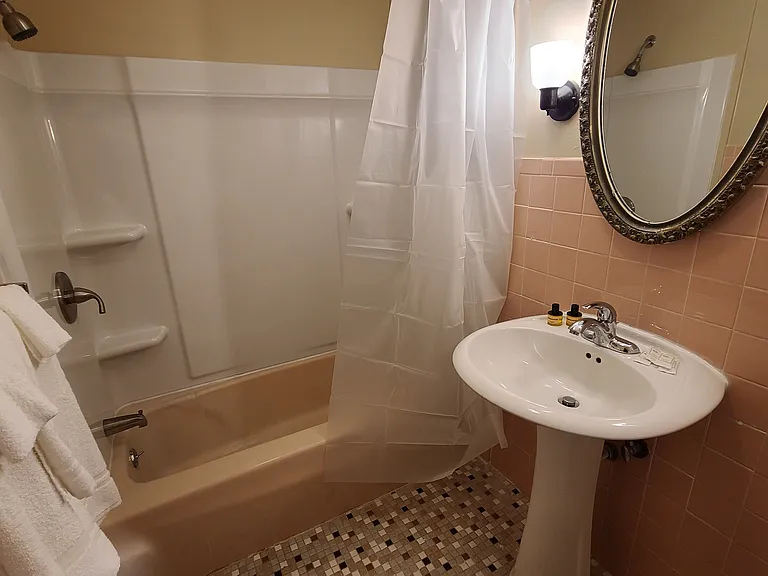 Presque Isle Extended Stay Suites — Photo 29