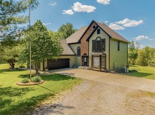 18502 Highway C, Trimble, MO 64492