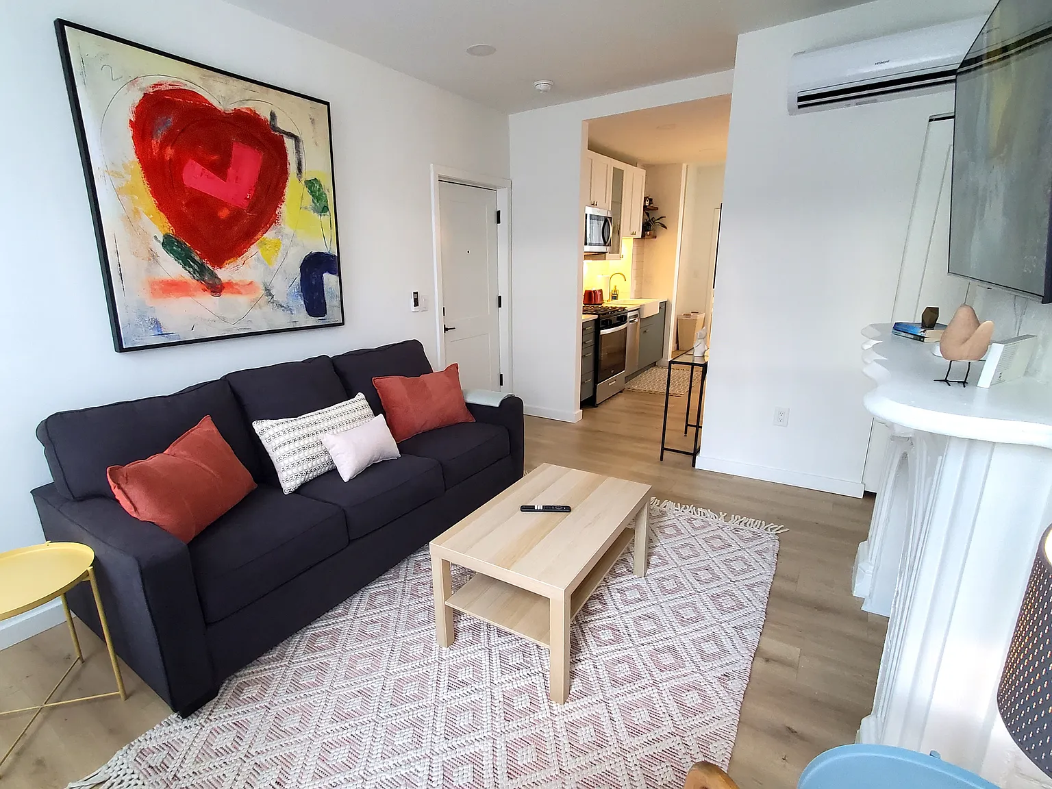 1 bed, 700 sqft, $2,650 — Photo 3