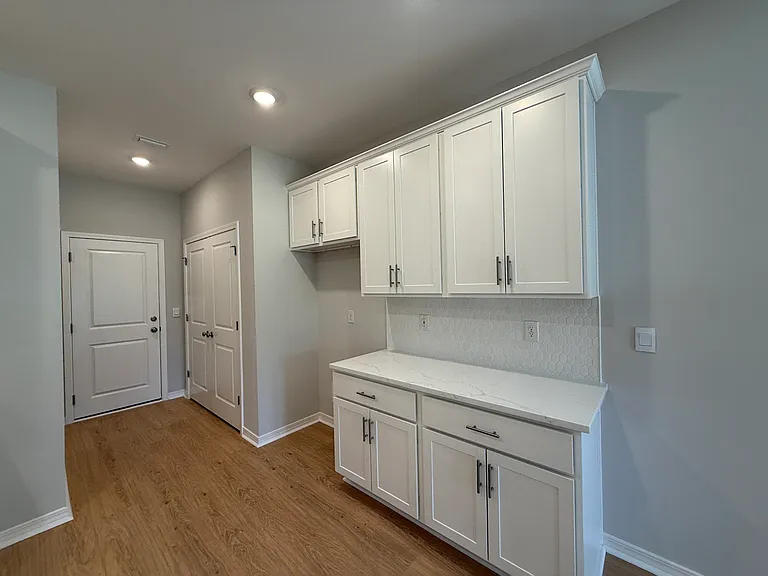 23903 Dominus Dr — Photo 4