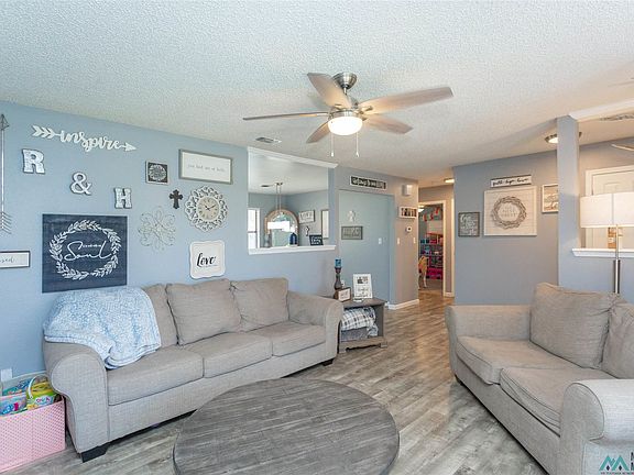 5th image of 103 Robins Dr