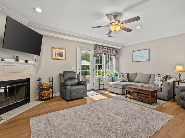 317 Tilden Commons Ln Unit 317, Braintree, MA 02184