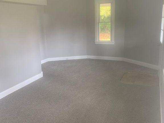 2nd image of 101 W Cecil Ave APT 1