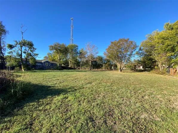 132 Wayne Dr, Rockwall, TX 75032