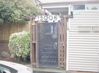 12006 32nd Ave NE #1, Seattle, WA 98125