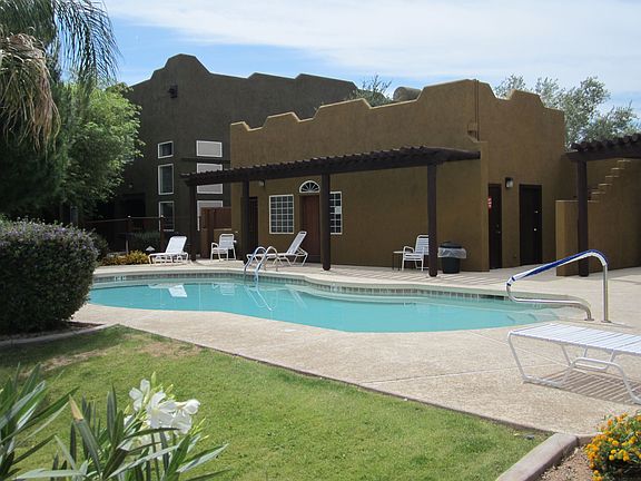 Pool Clubhouse