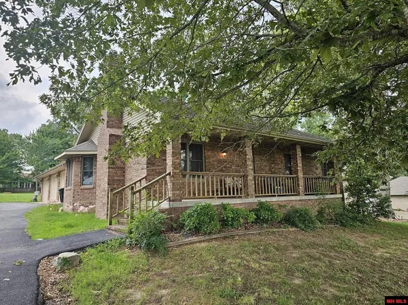270 Red Bud Rd, Gassville, AR 72635